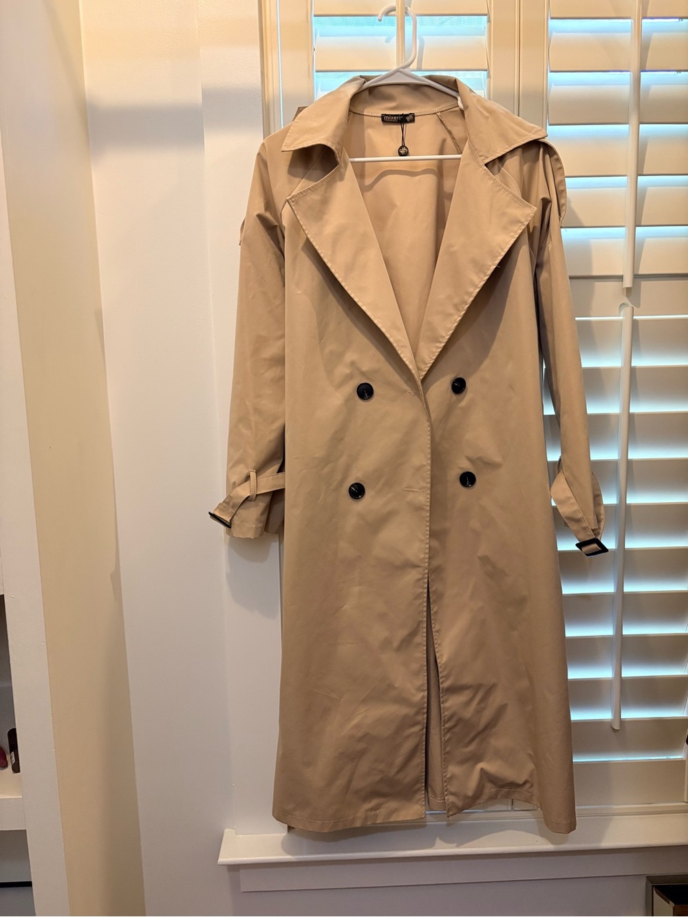 Italian Classic Tan Double-Breasted Trench Coat